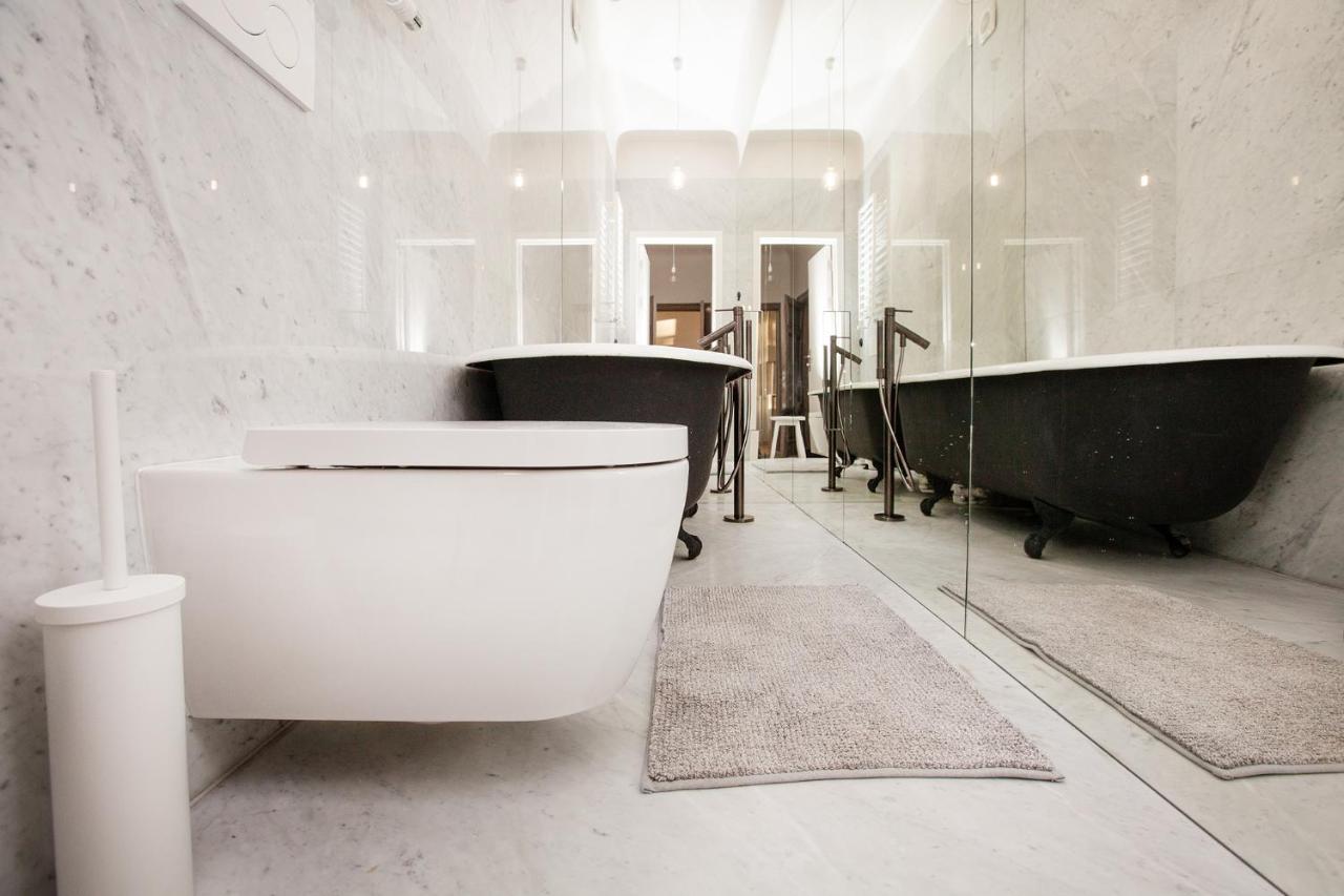 Ascetic Skolas Street Appartement
